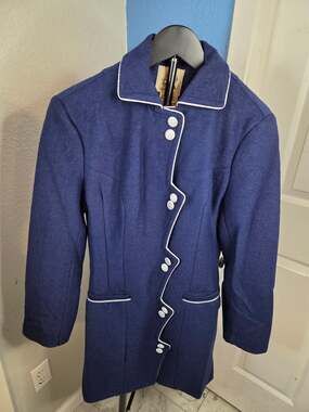 Alice’s Pig Navy Blue Coat White Buttons Pink Lining Womens Size 2 Whimsical